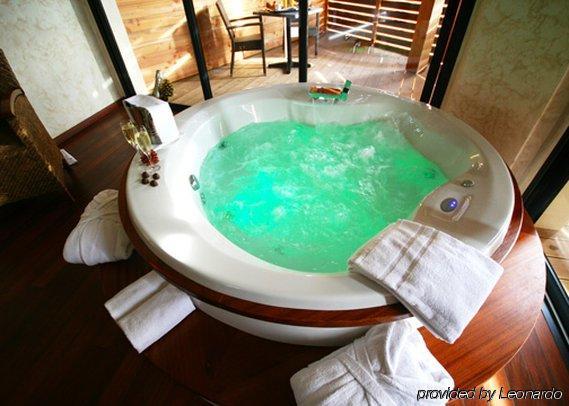 Ile Du Gua Suites Narbona Habitación foto